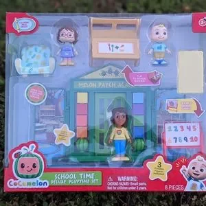 CoComelon | Toys | Cocomelon School Time Deluxe Play Set Melon Patch ...